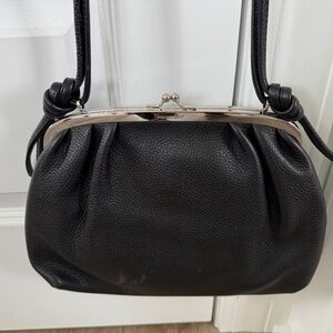 Brontibay Paris Handbag Black